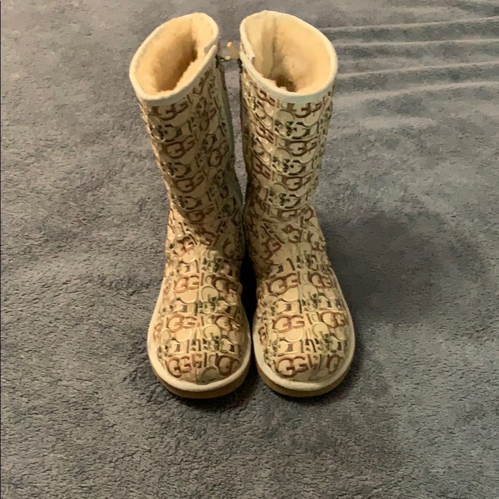 UGG women’s boots